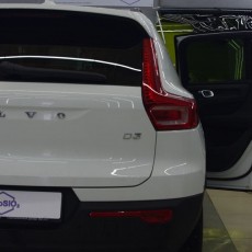 Тонирование бокового стекла двери Volvo