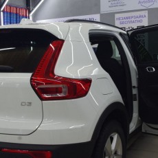 Тонировка автомобиля Volvo XC40