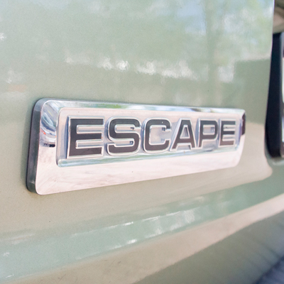 Замена лобового стекла Ford Escape