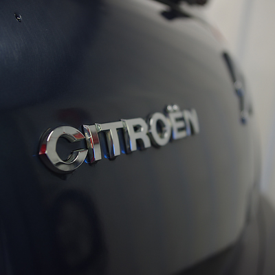 Замена лобового стекла Citroen C4